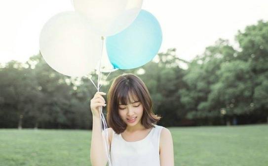 青春期乳房發育不良是怎么回事