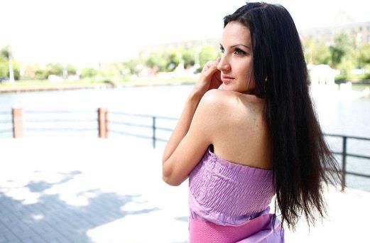 青春期乳房發育不良是怎么回事