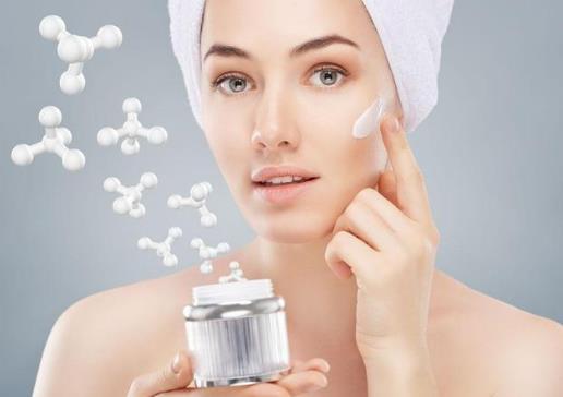 晚上護(hù)膚的正確步驟 保濕護(hù)膚的技巧秘訣
