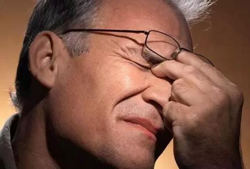 白領五大職業病 辦公臀、鼠標手、電腦頸緩解方法