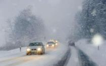 冬季行車注意事項 冬季車禍多發四個危險時段提醒