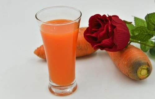 想要寶寶皮膚白嫩 孕期要吃這些