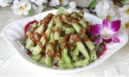 孕期飲食有“三寶” 促進(jìn)胎兒頭腦發(fā)育