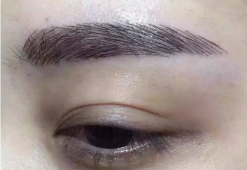 紋眉的注意事項 這六種人不適合紋眉