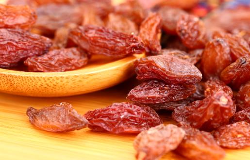 每天一把葡萄干 補(bǔ)血促消化還能預(yù)防心血管疾病