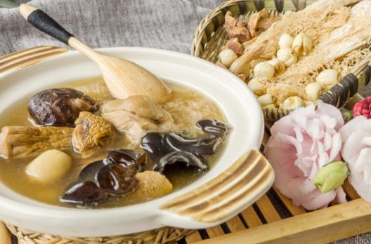 經期女人調養食譜的做法 經期飲食注意事項