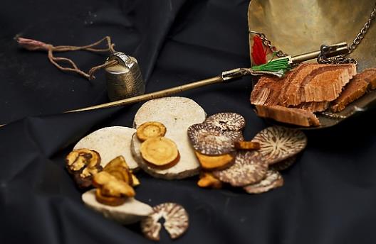 不同體質(zhì)對(duì)癥食療治磨牙