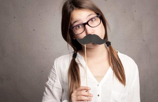 使用漂胡劑去除小胡子需謹慎 女生去除小胡子的妙招