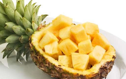 感冒咳嗽嗓子疼 不妨吃些菠蘿消腫止咳加美容