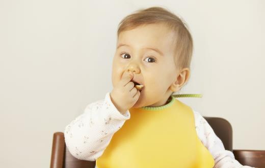 吃夜奶是寶寶的需要嗎?寶寶夜奶難斷,試試這幾招