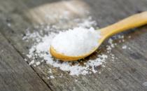 沒(méi)想到鹽吃多了竟有這么多危害 小心長(zhǎng)雀斑