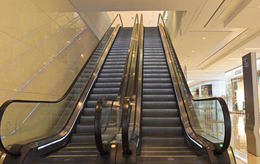 多多了解安全乘坐扶手電梯須知 避免電梯“吃人”