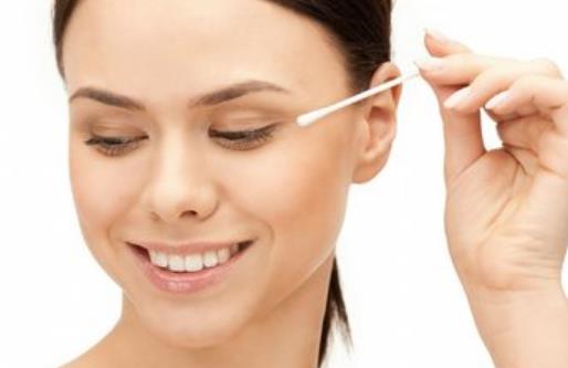 油性皮膚易出油 控油的實(shí)用妙招