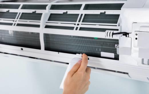 空調產生異味的原因及解決辦法