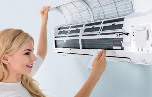 空調產生異味的原因及解決辦法