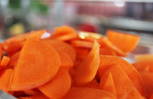 春季護膚養顏常吃八大食物 春季美白水果推薦