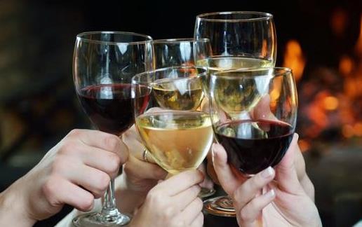 健康飲酒應當遵循的原則 食物解酒小妙招