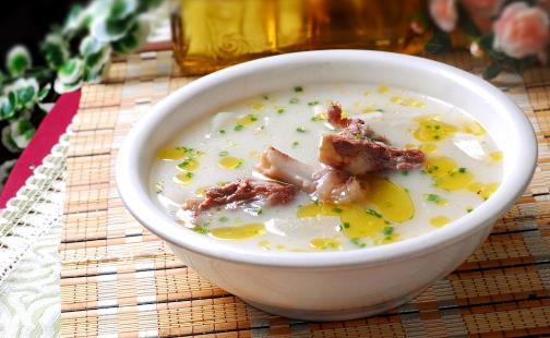 老人補鈣常吃的食物推薦 注意補鈣過度也有危害