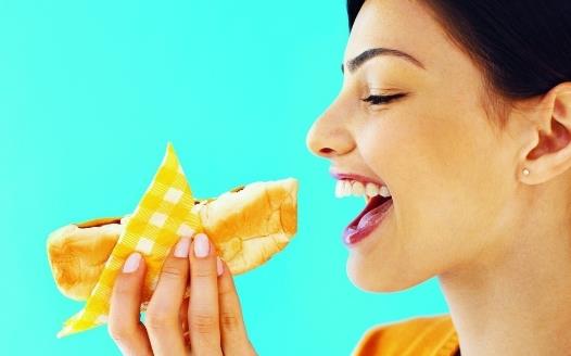 吃撐了胃腩外露 減肥想把胃腩縮回去的方法