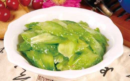 苦瓜雖好可不要貪嘴哦 春天苦瓜進(jìn)補(bǔ)不適人群大揭秘