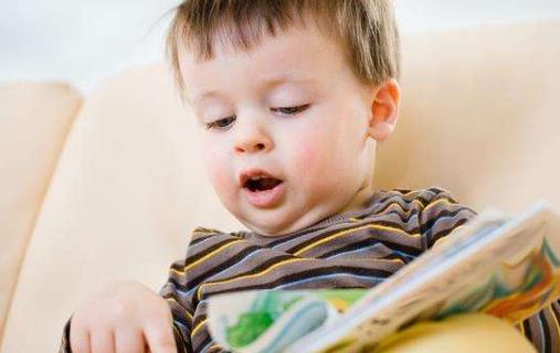 造成寶寶說話晚的原因 教寶寶學說話最有效的方法