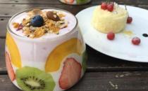 酸奶的保質期短 變質酸奶的生活小妙用