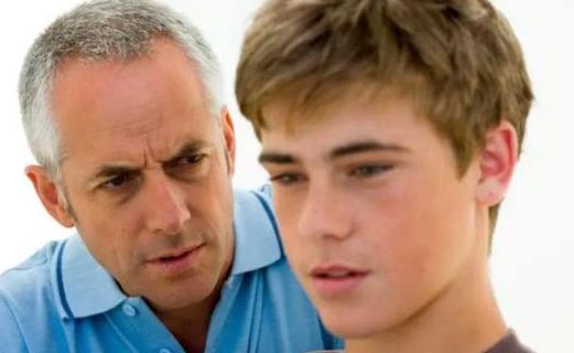 青春期心理上產生叛逆 應對青春期叛逆的方法