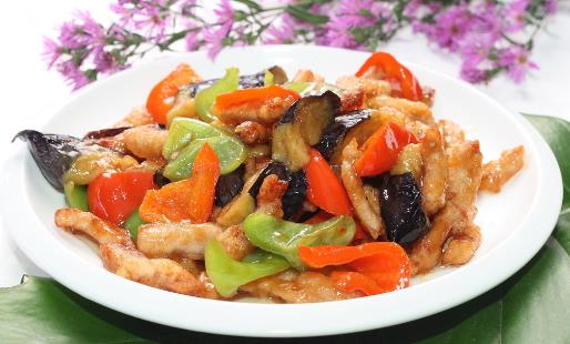 臉色發紅是不是血脂堵塞了血管?血脂過高的人會有什么表