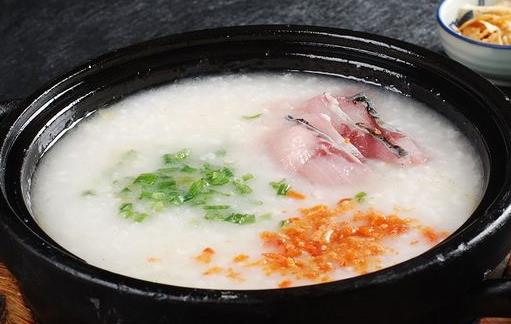 夏季養(yǎng)生首重清心養(yǎng)心 養(yǎng)心食療粥先行