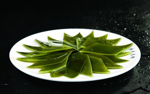 常吃海帶好處多通腸潤(rùn)便有助減肥 但若吃錯(cuò)反傷身