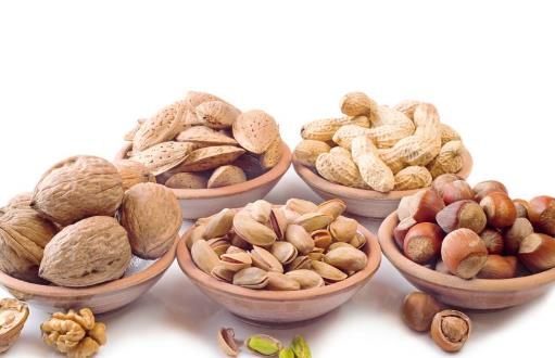 堅果營養價值高 但并不是多多益善