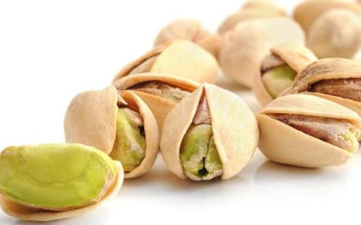 適合老年人的健康零食 老年人吃零食的注意事項