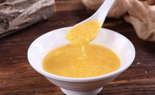 小米粥怎樣才能熬出“米油”?糖尿病人喝小米粥時,注意