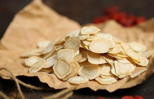 養護肝臟健康 睡前常用四物泡水喝