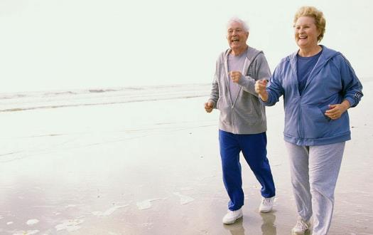 老年人運(yùn)動(dòng)不當(dāng)過(guò)度膝蓋受傷 容易傷膝蓋的運(yùn)動(dòng)