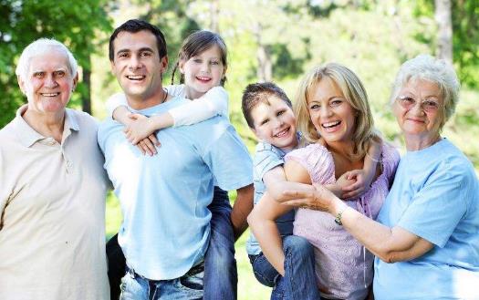 老年人出現日落綜合征 兒女要盡可能陪伴減少獨處