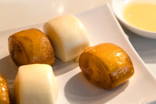 白衣服發黃怎么辦 去黃只要幾招就夠了