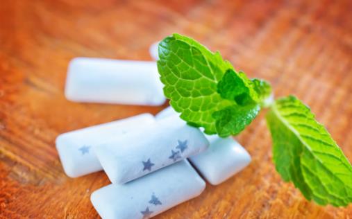 常咀嚼口香糖的五大好處與五大壞處