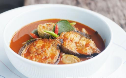 夏季吃茄子，營養價值多，清熱解暑，平穩血壓！你吃對了