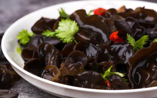 補腎當(dāng)然是食療補腎最安全 常見的滋陰補腎食物