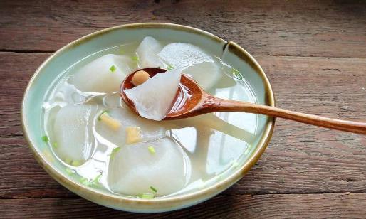 老年人喝湯應謹慎 最適合老人喝的營養湯