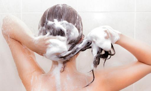 頭發(fā)反應你的身體健康狀況 能保養(yǎng)頭發(fā)的食物