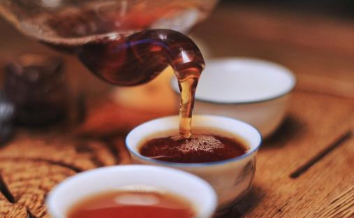 綠茶和紅茶哪個更有益身體