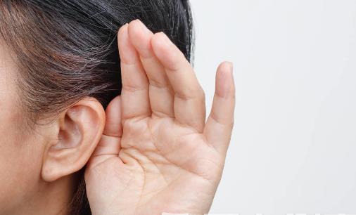 出現耳鳴的現象 緩解耳鳴的10個小建議