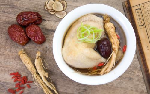 自己熬雞湯不夠醇厚,是因為少加了這份料!