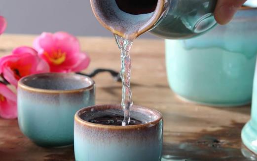 熬夜酗酒吸煙傷害肝臟 增強(qiáng)肝功能6個(gè)日常小妙招