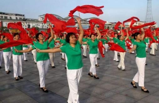 老人愛健身 適合中老年人運(yùn)動的八大方式