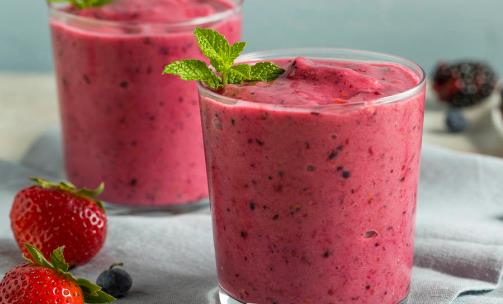 草莓太紅是因為染色？ 草莓的八大功效