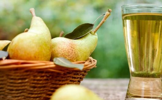 梨汁的營養(yǎng)價(jià)值 補(bǔ)充水分特別適合老人