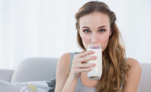 關于喝牛奶的禁忌 喝牛奶的10個注意事項